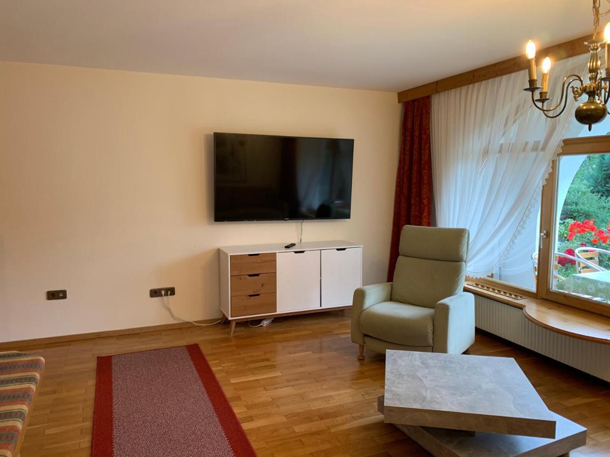 Ferienhaus Am Burgsee Ladis Bagian luar foto