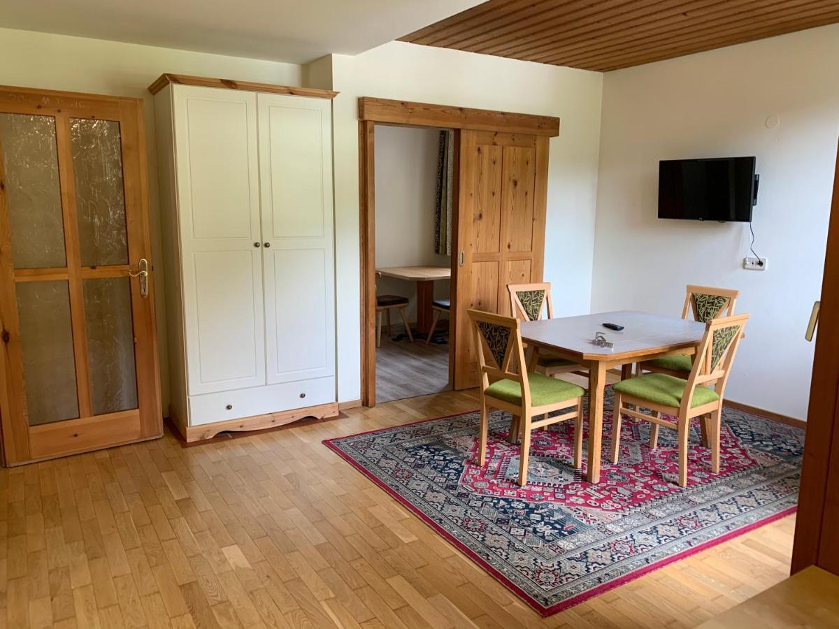 Ferienhaus Am Burgsee Ladis Bagian luar foto