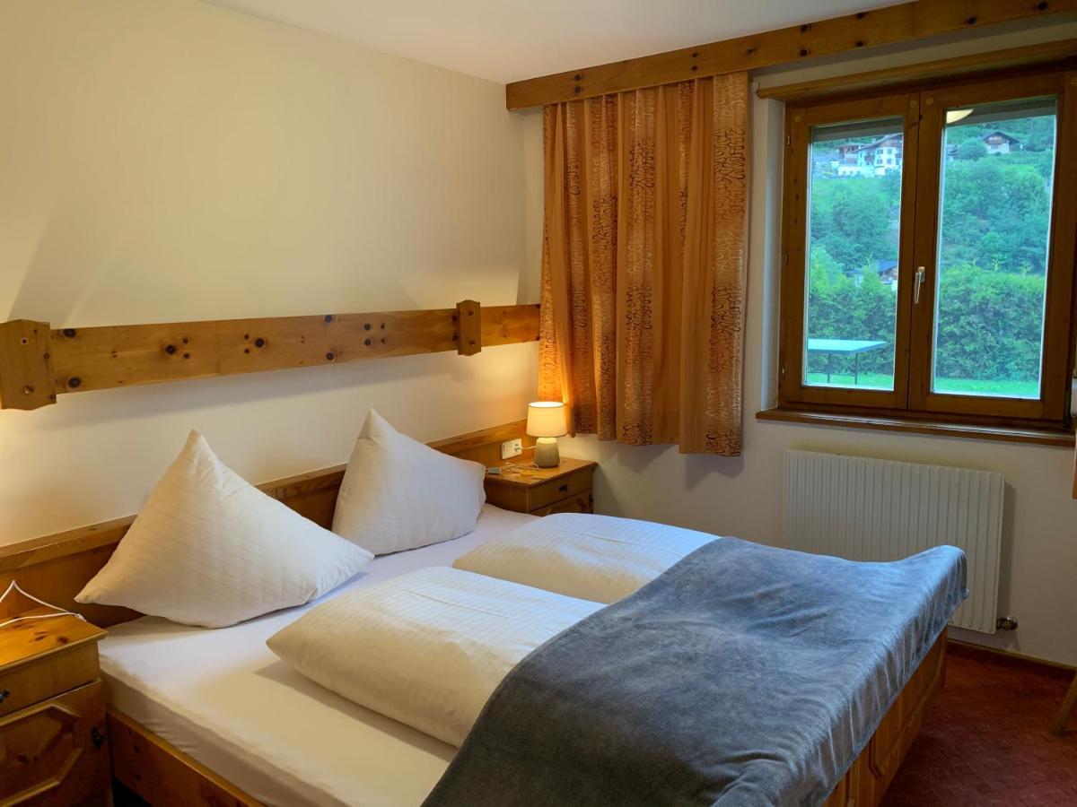 Ferienhaus Am Burgsee Ladis Bagian luar foto